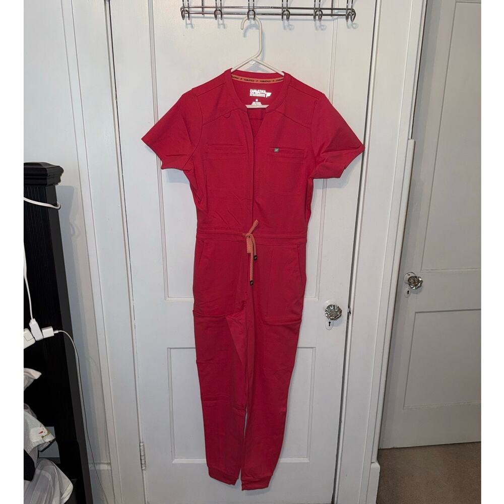 New Fabletics PonteFlex Empower Scrub Jumpsuit Gelato size M - Picture 4 of 12